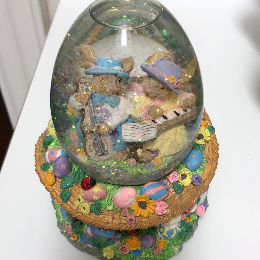 Musical Snow Globe with snow/butterflies
